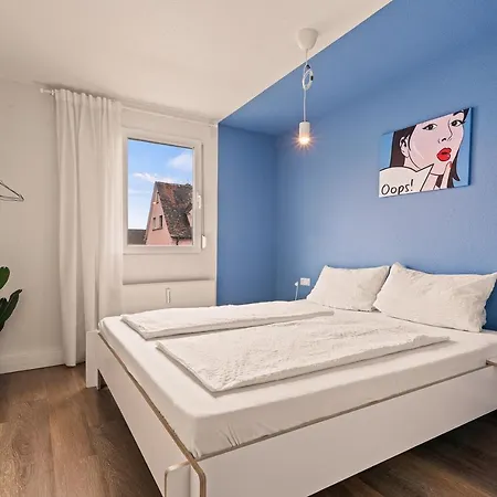 Farbenfrohe Altbauwohnung, TOP Ausstattung  Friedrichshafen Exterior foto