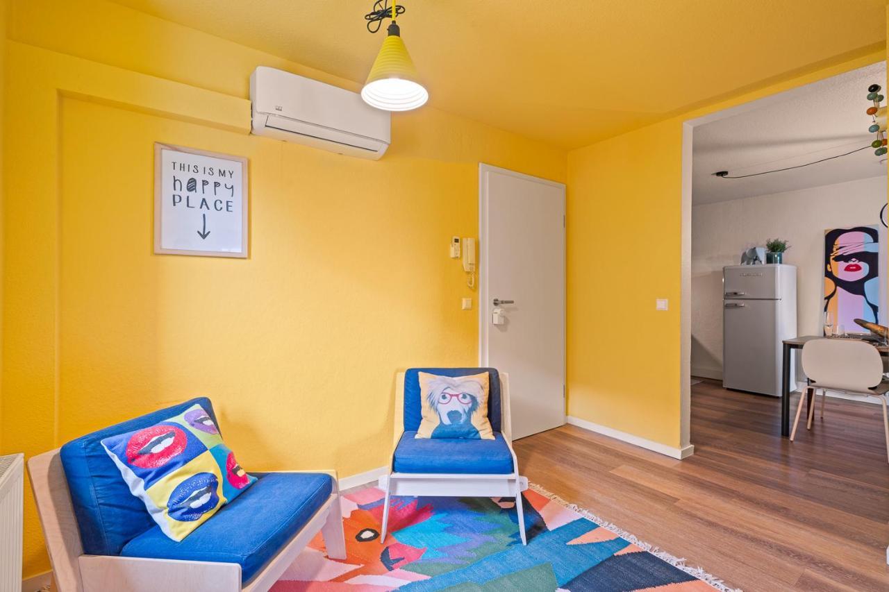 Apartment Farbenfrohe Altbauwohnung, Ausstattung *